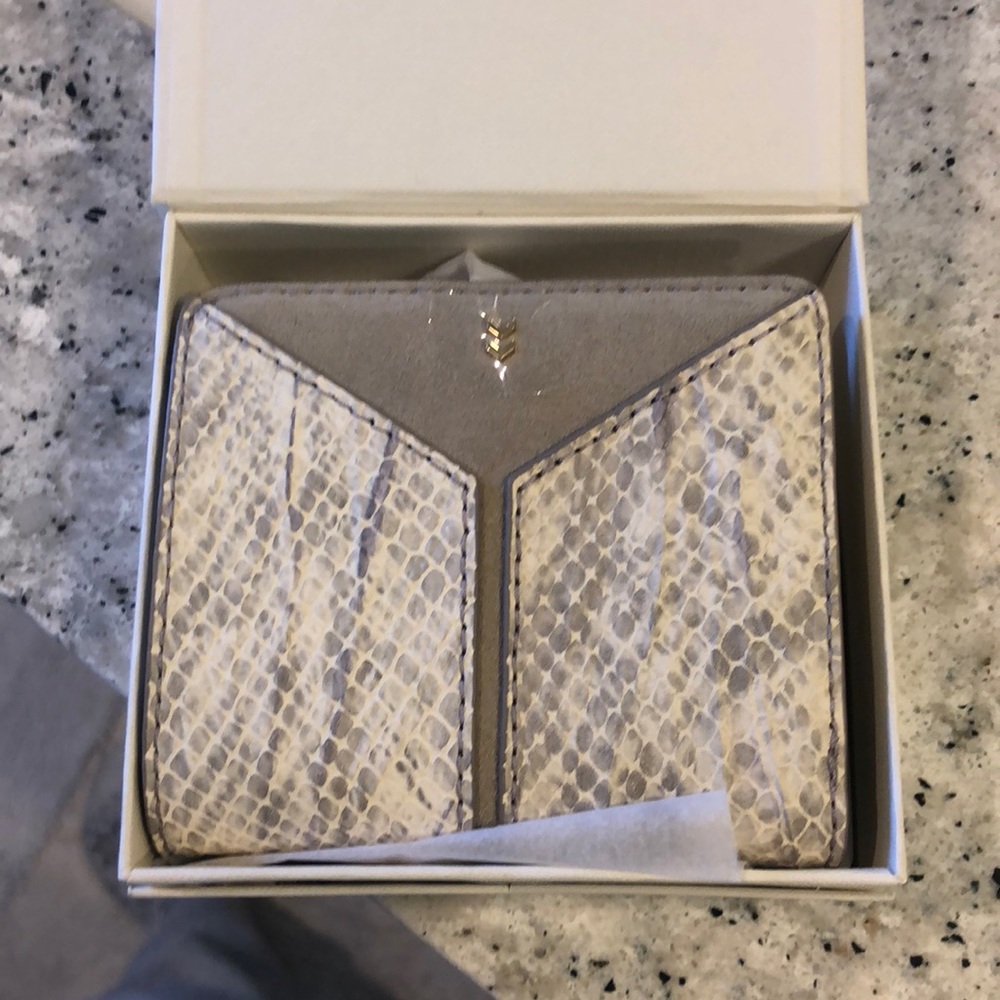 Covet Wallet